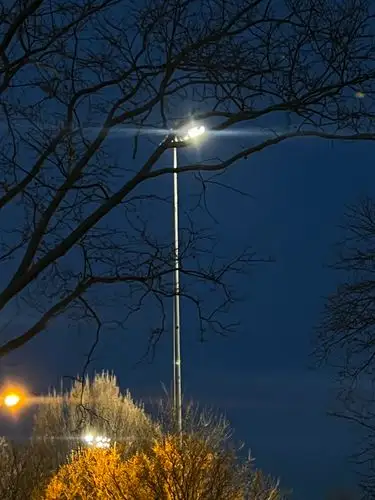 Night's silent glow, piercing the dark.